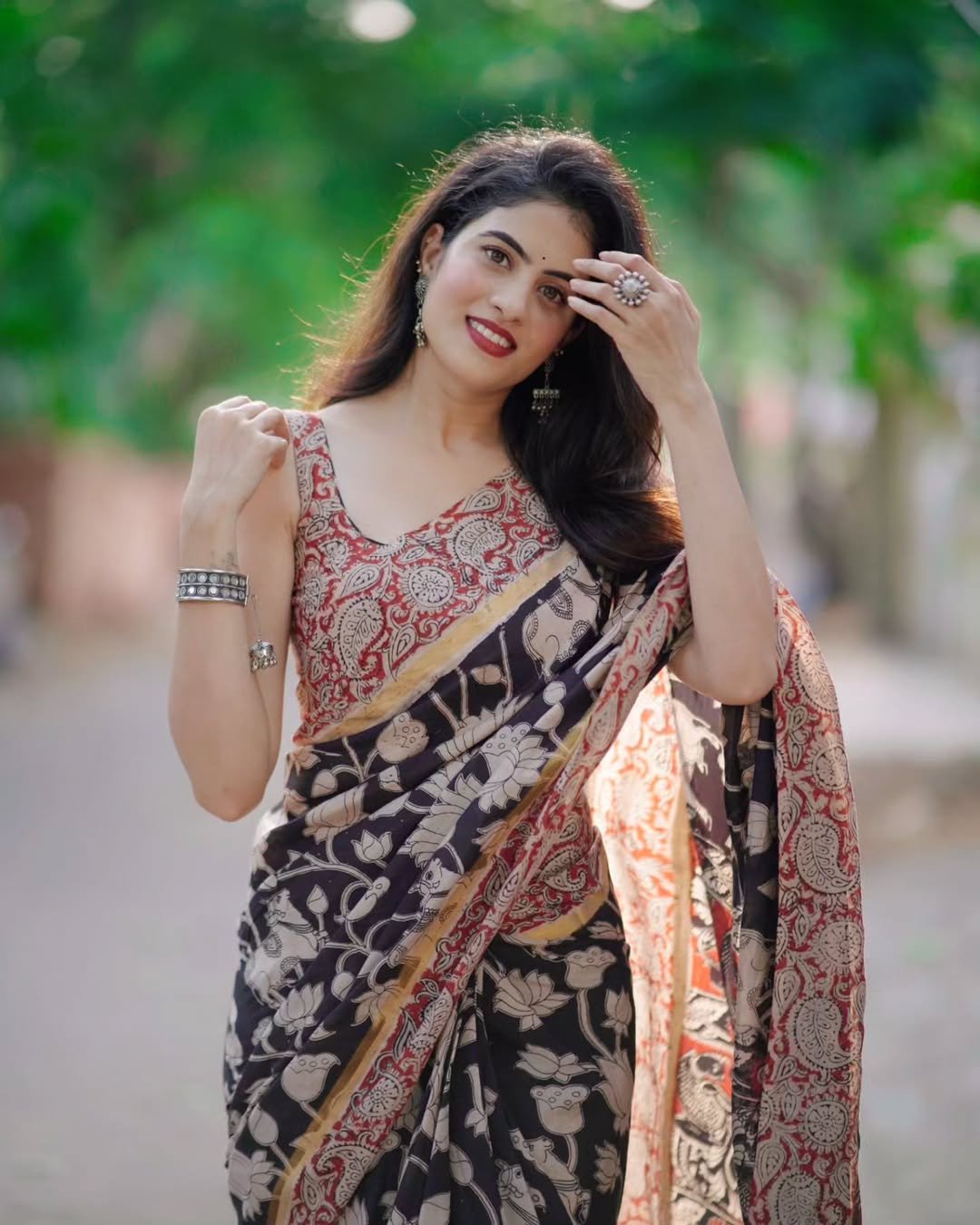 WhatsApp Image 2025-05-18 at 18.13.23_05f56b0a